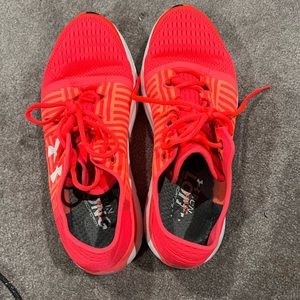 Pink under armour athletic shoes